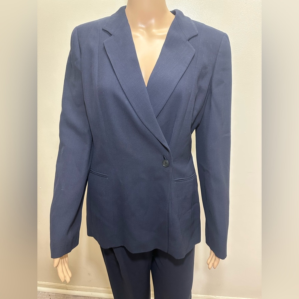 Armani Collezioni Women's Navy Blazer and Pants - Picture 4 of 12